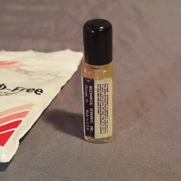 Vintage Bowling Thumb and Finger Release Powder - Liquid Bandage Bottle - Picture 6 of 9